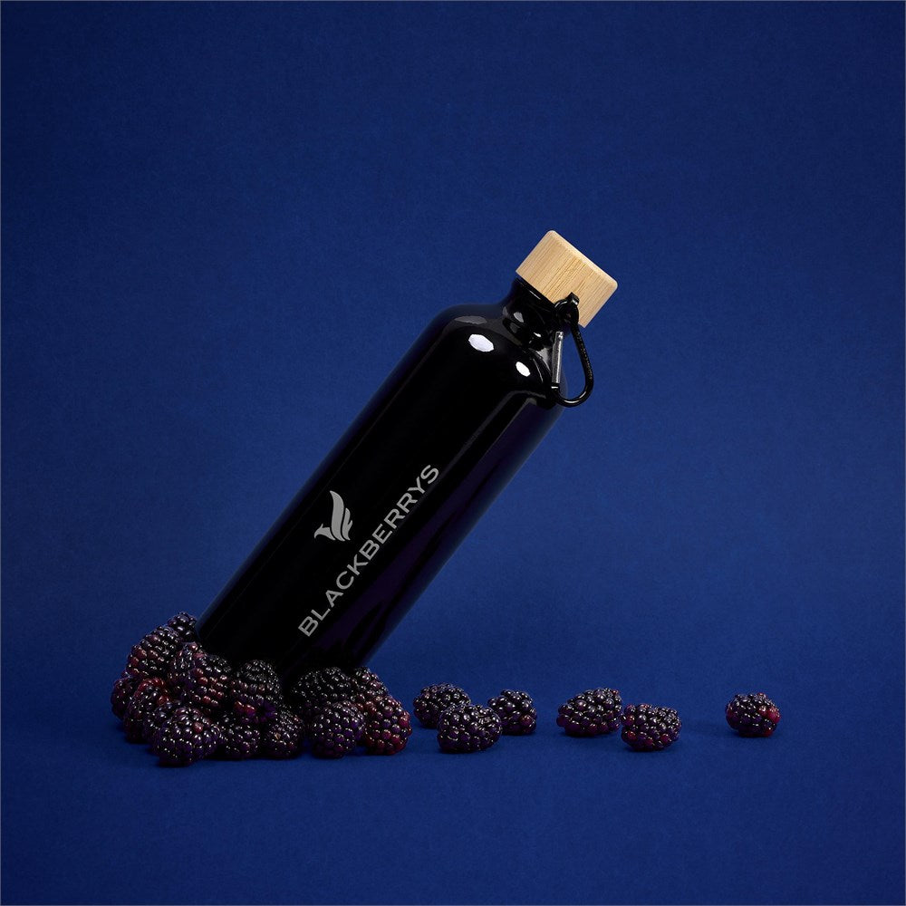 Serendipio Origen Aluminium & Bamboo Water Bottle – 750ml - Image 6